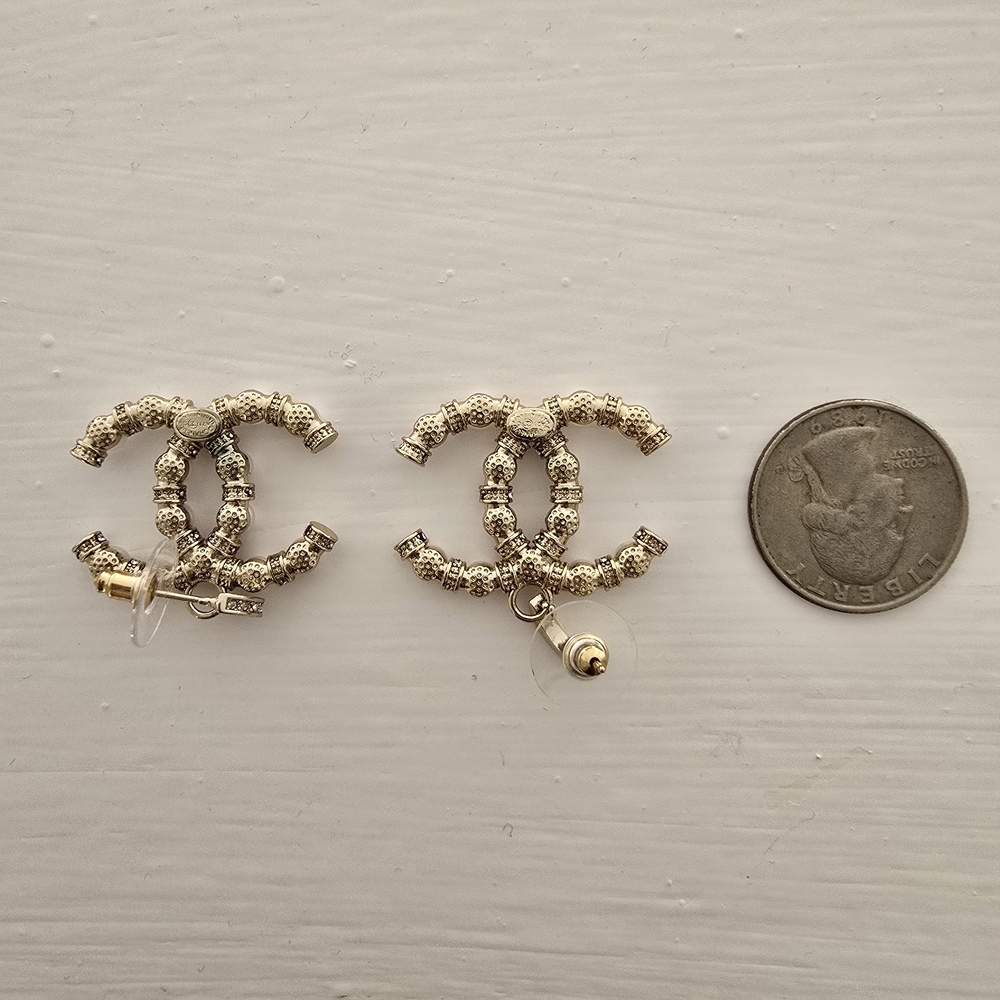 Chanel Pearl Embellished Drop Earrings - - Picture 2 of 3